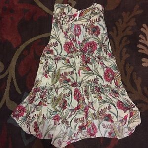 Free People floral sleeveless tunic top.